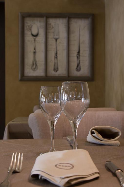 Charme & Business Hotel Lyon Limonest Eksteriør billede